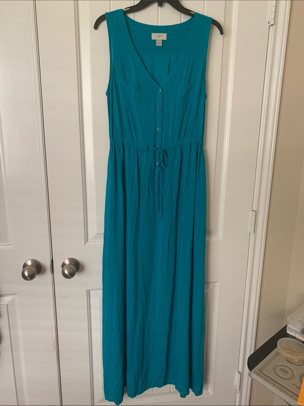 Ann Taylor Loft sleeveless maxi dress size 4